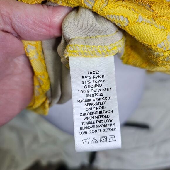 Simonton Says By George Simonton Yellow Lace Sleeveless Top Size Medium - Picture 8 of 9